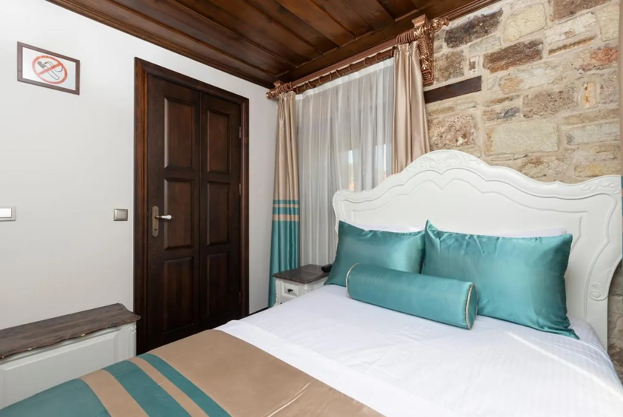 Marina Foca Hotel